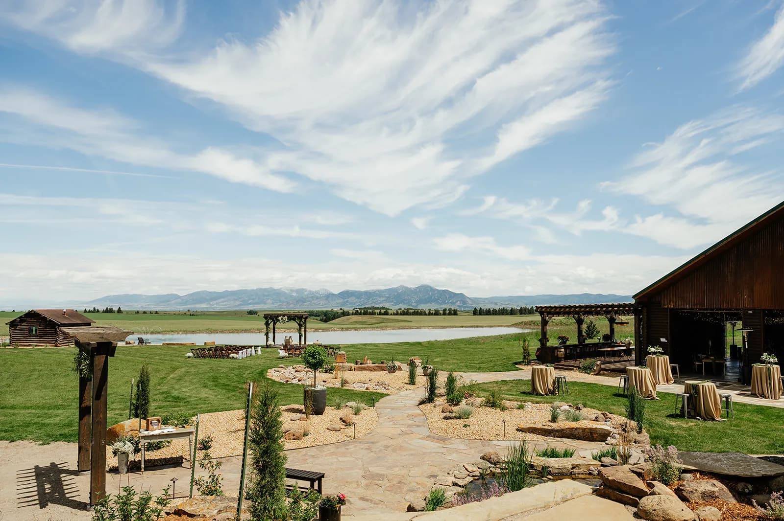 Venue patio with mountain view at Big Vista Ranch